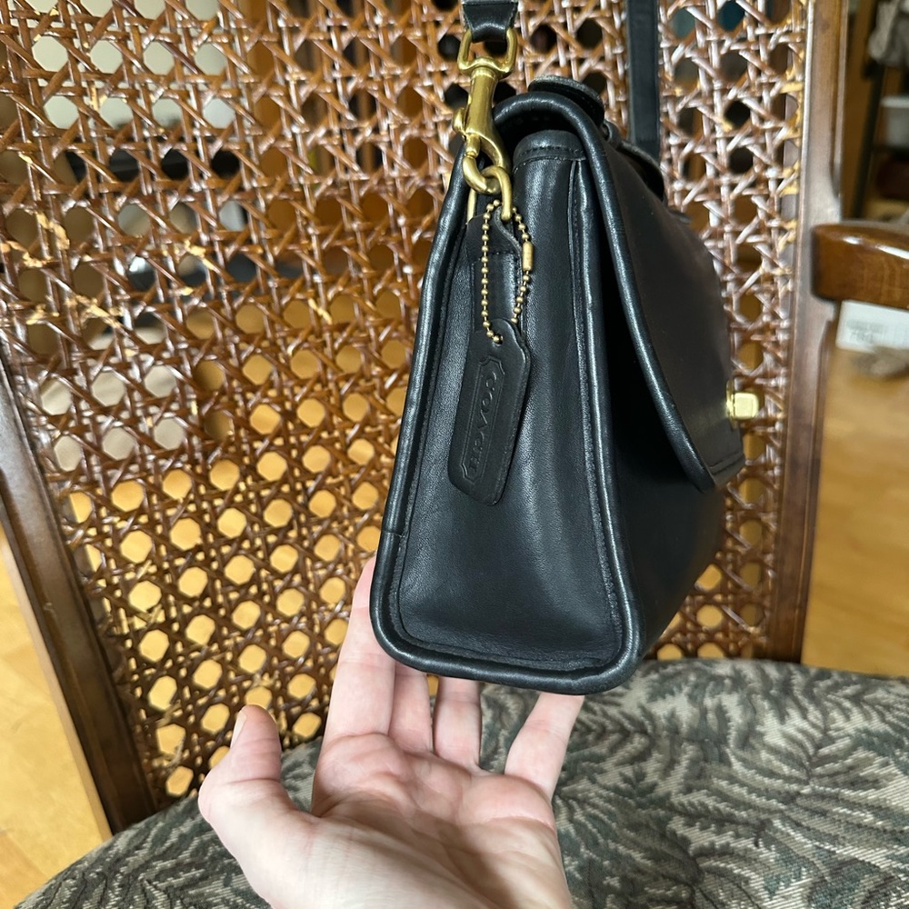 COACH Vintage Satchel Black Shoulder Bag